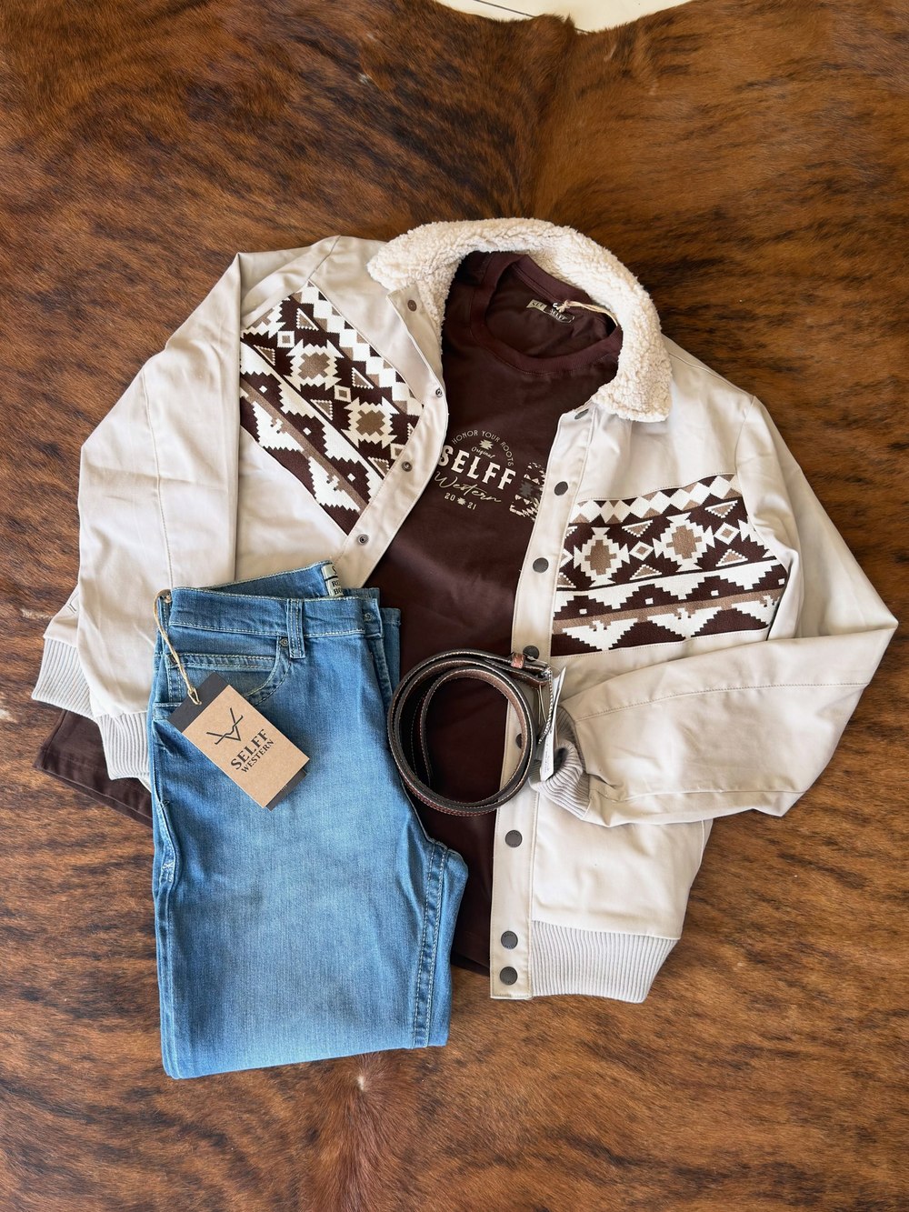 Jaqueta SELFF Western com forro e detalhe asteca